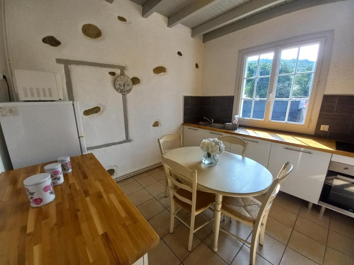 Maison De Vacances Adé Exteriör bild